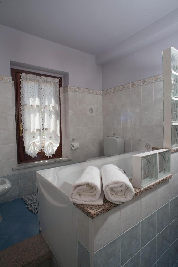 Villarosybeb Paruzzaro Exterior foto